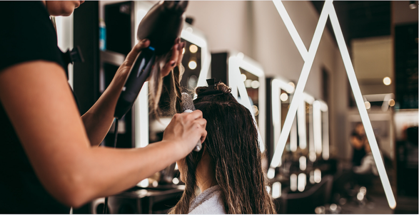 From Appointments to Inventory: Why Every Salon Needs a Beauty Salon Management System